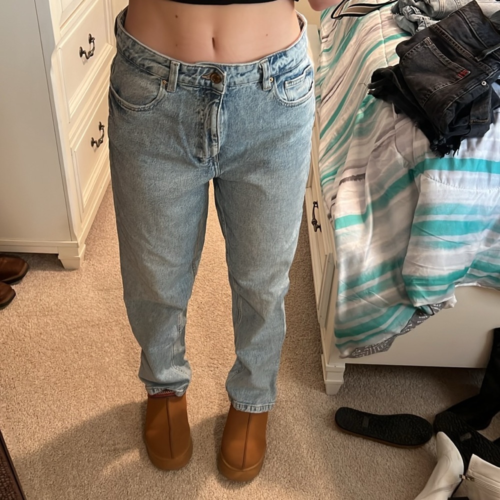 Size 8 Zara jeans
